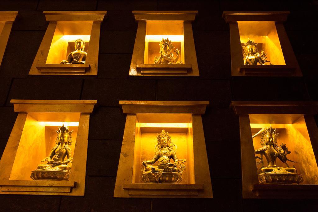 Chengdu Tibet Hotel Exterior foto